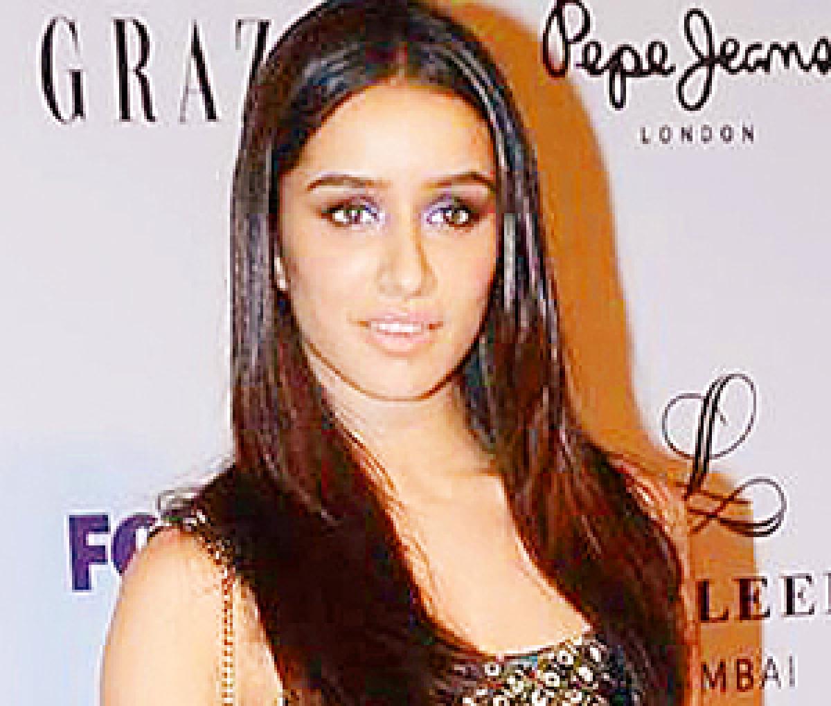 Shraddha aims to impress Shankar-Ehsaan-Loy with vocals